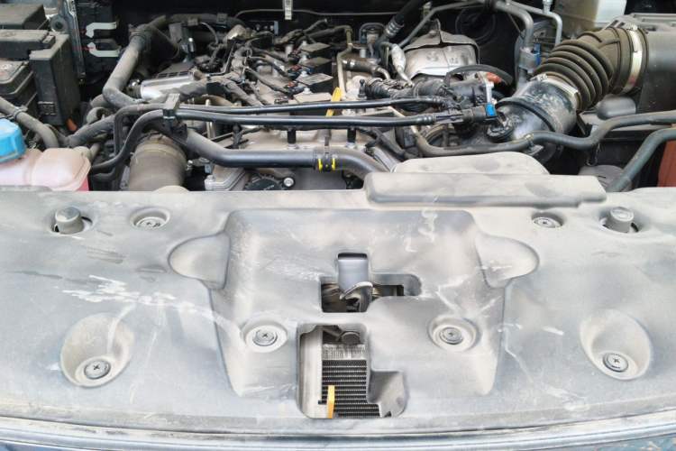 Used CHANGAN Hunter 2024 Warrior Edition Luxury Single-Motor Ultra-Long Box Engine Bay