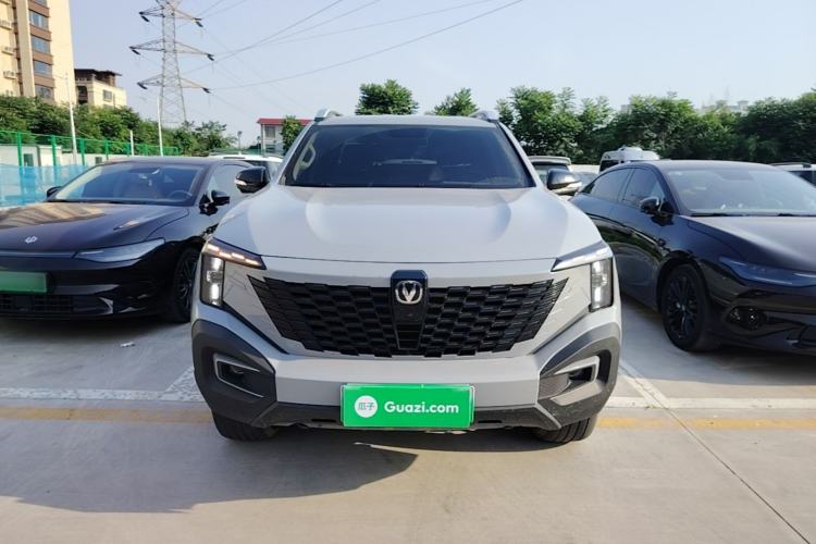 Used CHANGAN Hunter 2024 Knight Edition Flagship Model Dual-Motor All-Wheel Drive Standard Box Front