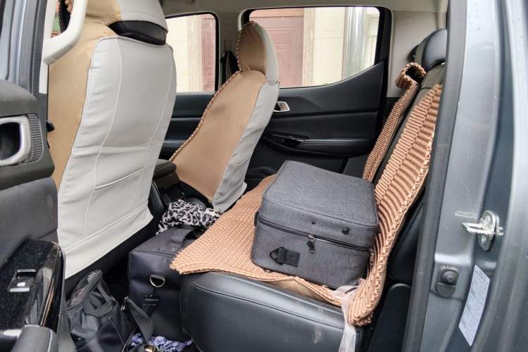 Used CHANGAN Hunter 2024 Warrior Edition Luxury Single-Motor Ultra-Long Box Interior 4