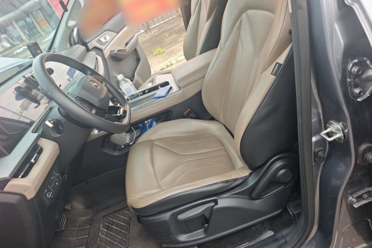 Used CHANGAN Hunter 2024 Knight Edition Flagship Single-Motor Standard Box Left Front Seat