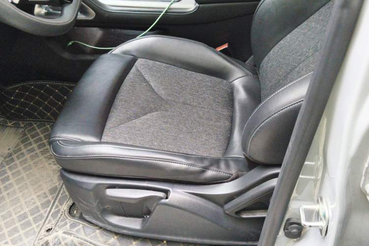 Used CHANGAN Hunter 2024 Warrior Edition Luxury Single-Motor Ultra-Long Box Left Front Seat