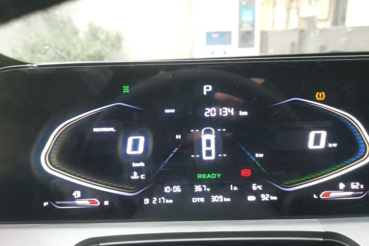 Used CHANGAN Hunter 2024 Warrior Edition Luxury Model Dual-Motor All-Wheel Drive with Extra-Long Cargo Box Odometer Close Up