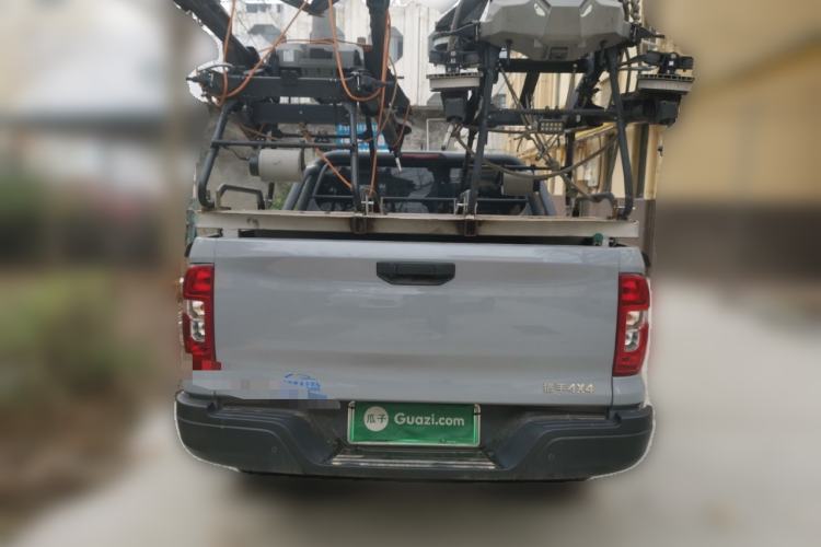 Used CHANGAN Hunter 2024 Warrior Edition Luxury Model Dual-Motor All-Wheel Drive with Extra-Long Cargo Box Rear