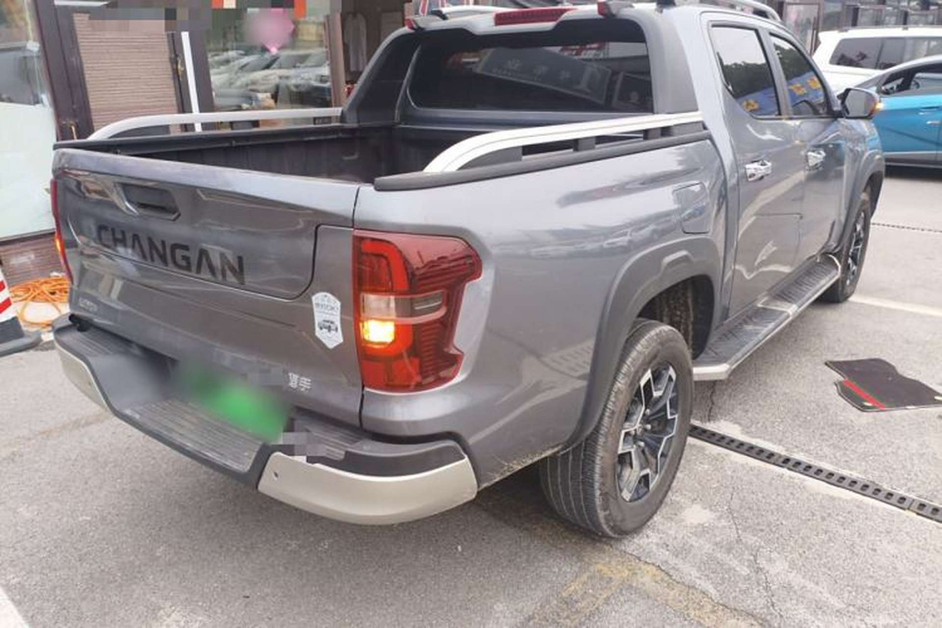 Used CHANGAN Hunter 2024 Knight Edition Flagship Single-Motor Standard Box Rear Right 45 Deg