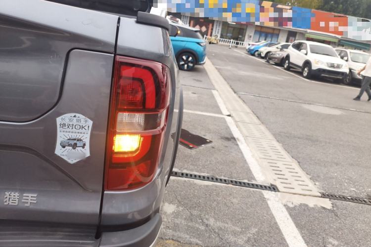 Used CHANGAN Hunter 2024 Knight Edition Flagship Single-Motor Standard Box Right Rear Taillight
