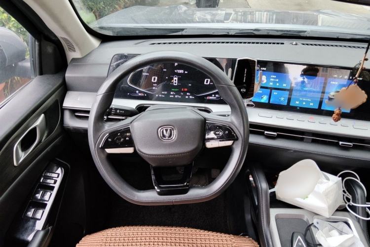 Used CHANGAN Hunter 2024 Warrior Edition Luxury Single-Motor Ultra-Long Box Steering Wheel