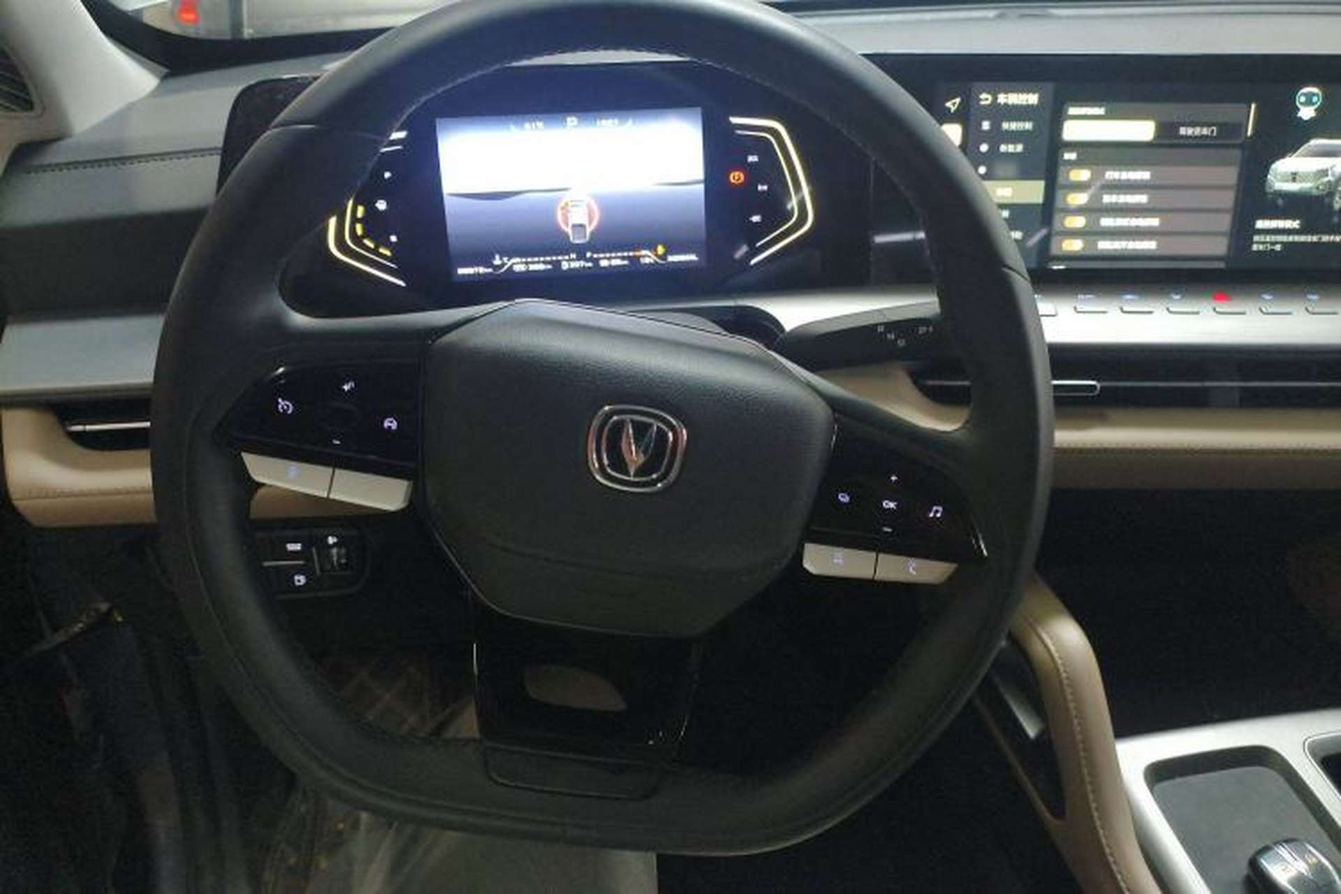 Used CHANGAN Hunter 2024 Knight Edition Flagship Single-Motor Standard Box Steering Wheel