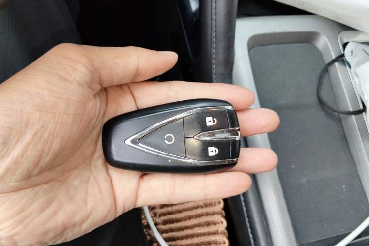 Used CHANGAN Hunter 2024 Warrior Edition Luxury Single-Motor Ultra-Long Box Vehicle Key