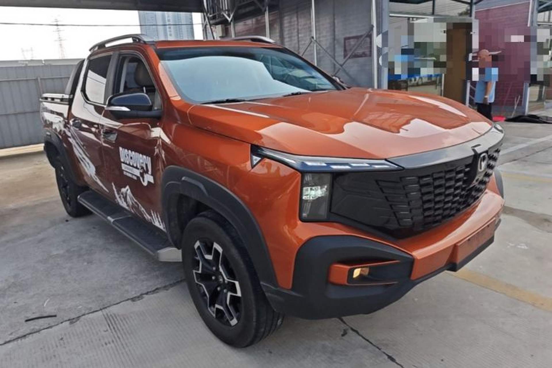 Used CHANGAN Hunter 2024 Knight Edition Flagship Model Dual-Motor All-Wheel Drive Standard Box Exterior 1