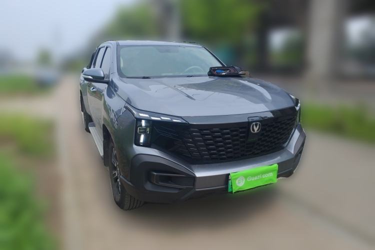 Used CHANGAN Hunter 2024 Warrior Edition Luxury Model Dual-Motor All-Wheel Drive with Extra-Long Cargo Box Exterior 2
