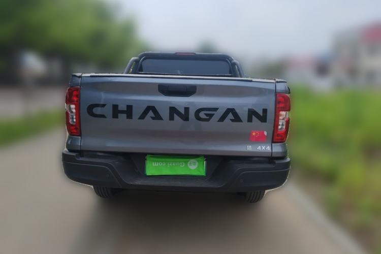 Used CHANGAN Hunter 2024 Warrior Edition Luxury Model Dual-Motor All-Wheel Drive with Extra-Long Cargo Box Exterior 4