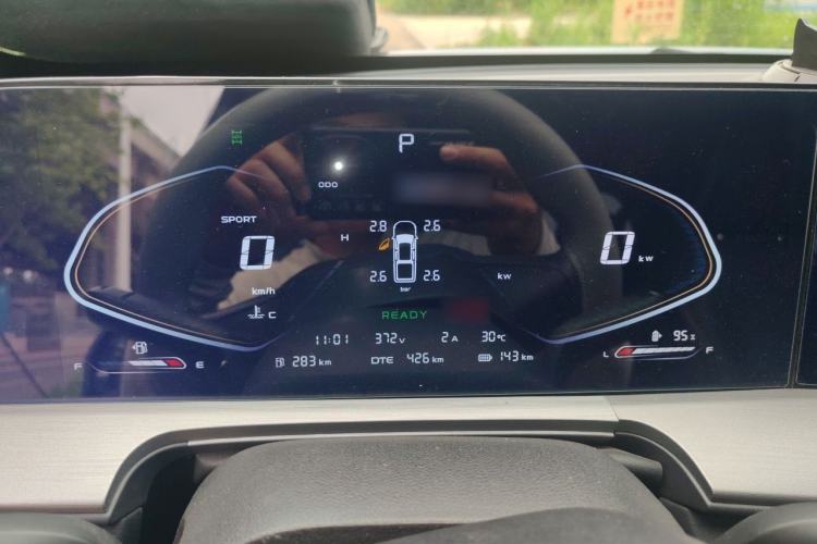 Used CHANGAN Hunter 2024 Warrior Edition Luxury Model Dual-Motor All-Wheel Drive with Extra-Long Cargo Box Instrument Cluster