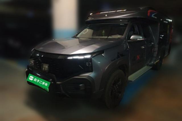 Used CHANGAN Hunter 2024 Warrior Edition Luxury Model Dual-Motor All-Wheel Drive with Extra-Long Cargo Box