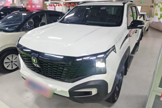 Used CHANGAN Hunter 2024 Knight Edition Flagship Model Dual-Motor All-Wheel Drive Standard Box