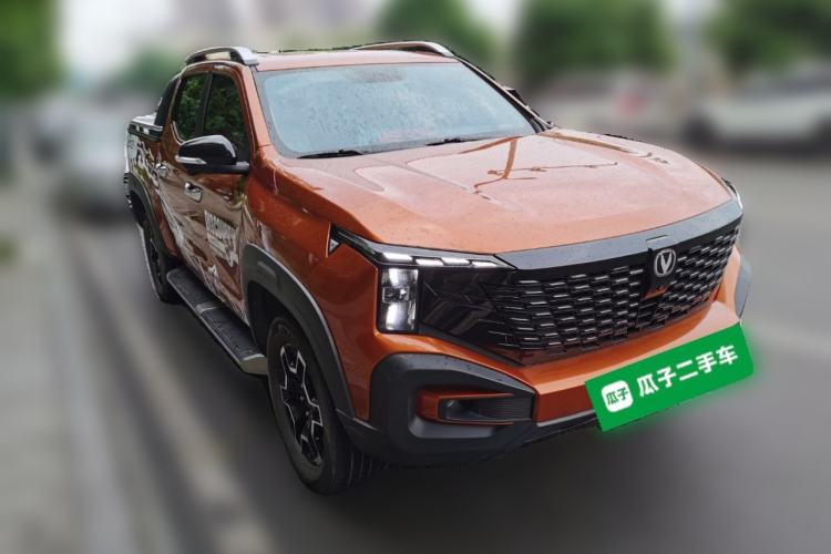 Used CHANGAN Hunter 2024 Knight Edition Flagship Model Dual-Motor All-Wheel Drive Standard Box Exterior 2