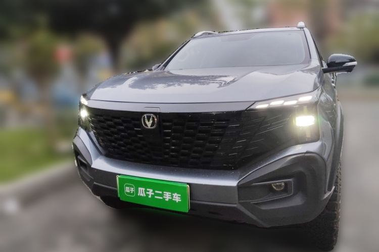 Used CHANGAN Hunter 2025 Model, Knight Edition, Lingshang Type, Dual-Motor Four-Wheel Drive Standard Box Front