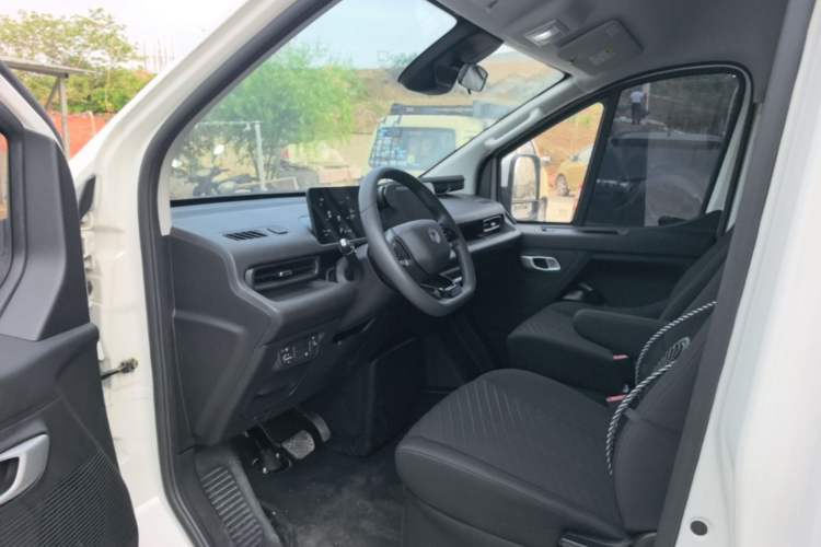 Used CHANGAN KAICHENG V919 2025 Model, Express Cabin, CATL 88 kWh, Long Wheelbase, High Roof, Smart Version, 6 Seats Driver Seat