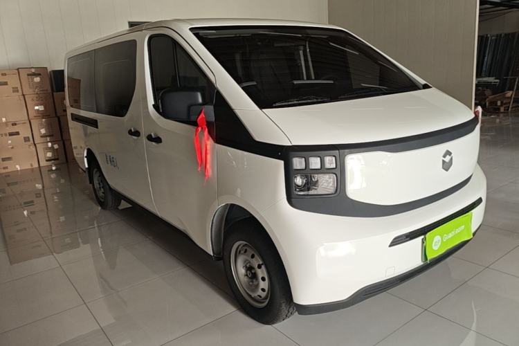 Used CHANGAN KAICHENG V919 2025 Model, Glory Edition, Golden Shield 50 kWh, Short Wheelbase, Low Roof, Elite Version, 6 Seats Front Right 45 Deg