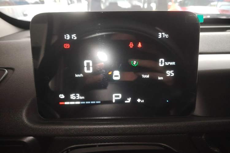 Used CHANGAN KAICHENG V919 2025 Model, Glory Edition, Guoxuan 41 kWh, Short Wheelbase, Low Roof, Elite Version, 6 Seats Instrument Cluster