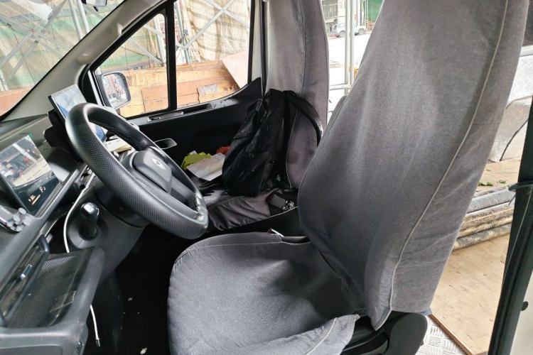 Used CHANGAN KAICHENG V919 2025 Model, Glory Edition, Golden Shield 50 kWh, Short Wheelbase, Low Roof, Elite Version, 6 Seats Left Front Seat