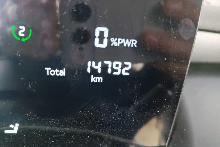 Used CHANGAN KAICHENG V919 2025 Model, Glory Edition, Golden Shield 50 kWh, Short Wheelbase, Low Roof, Elite Version, 6 Seats Odometer Close Up