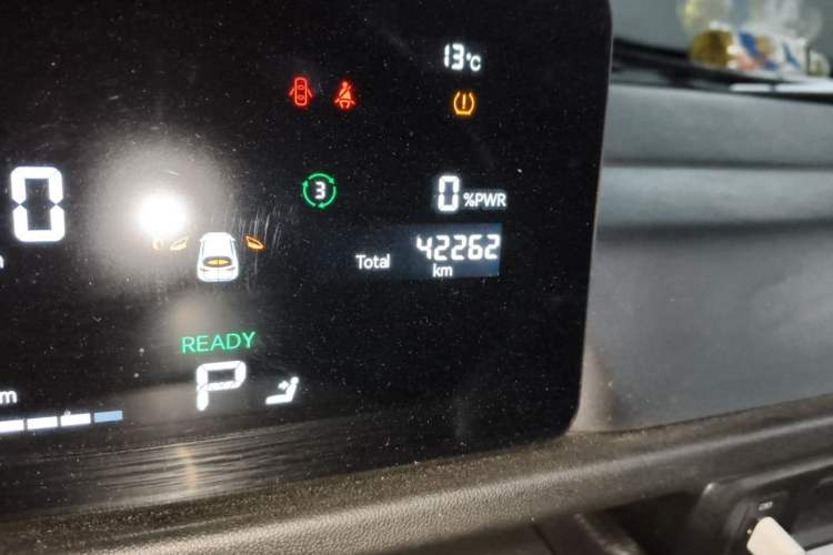 Used CHANGAN KAICHENG V919 2025 Model, Express Cabin, CATL 88 kWh, Long Wheelbase, High Roof, Elite Version, 6 Seats Odometer Close Up