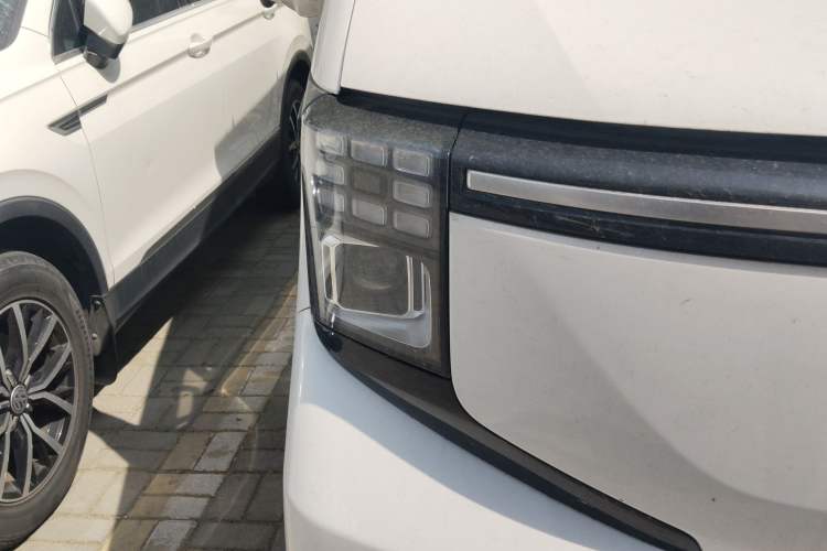 Used CHANGAN KAICHENG V919 2025 Model Speed Transport Cabin, CATL 53kWh, Short Wheelbase High-Roof Standard 6-seater Right Front Headlight