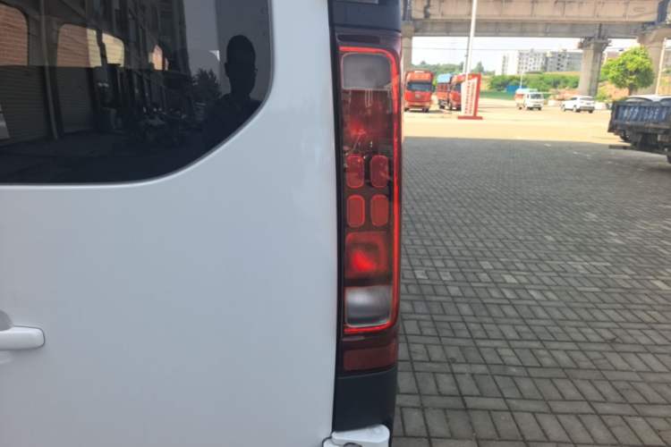 Used CHANGAN KAICHENG V919 2025 Model, Express Cabin, CATL 88 kWh, Long Wheelbase, High Roof, Smart Version, 6 Seats Right Rear Taillight