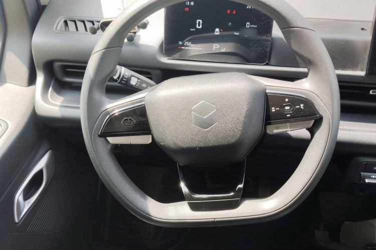 Used CHANGAN KAICHENG V919 2025 Model Speed Transport Cabin, CATL 53kWh, Short Wheelbase High-Roof Standard 6-seater Steering Wheel
