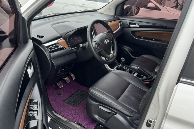 Used CHANGAN KAICHENG Changxing 2019 1.5L Manual Smart Connect Luxury Model Interior 1