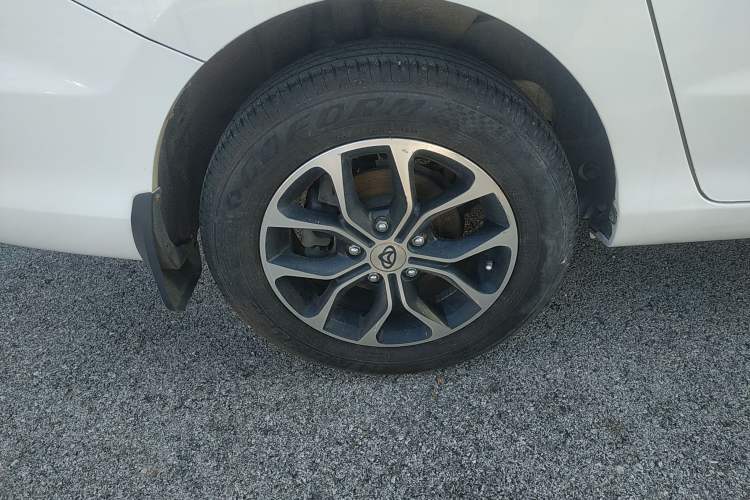 Used CHANGAN KAICHENG Changxing 2019 1.5L Manual Smart Connect Luxury Model Exterior 4