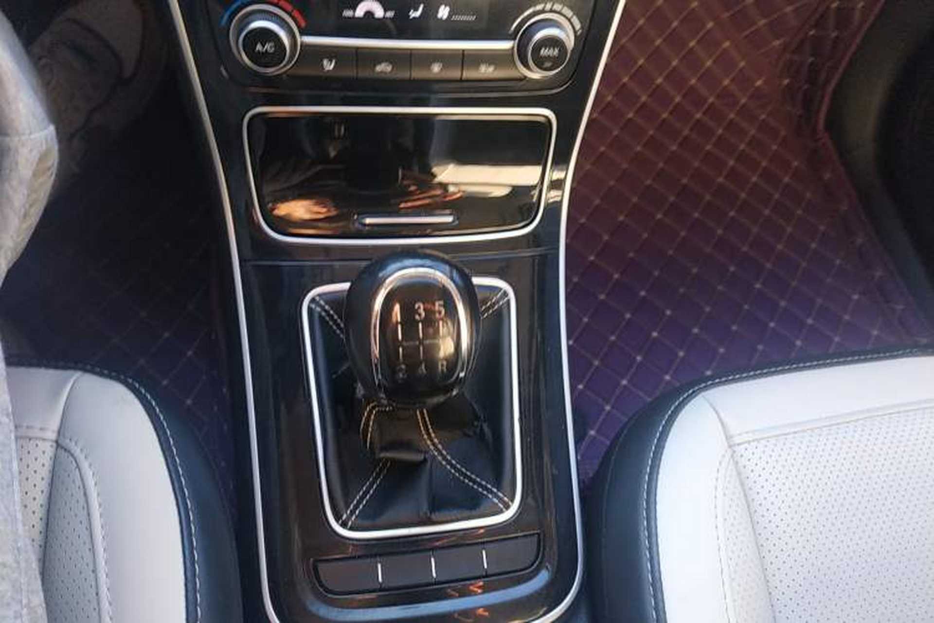 Used CHANGAN KAICHENG Changxing 2019 1.5L Manual Smart Connect Luxury Model Gear Lever