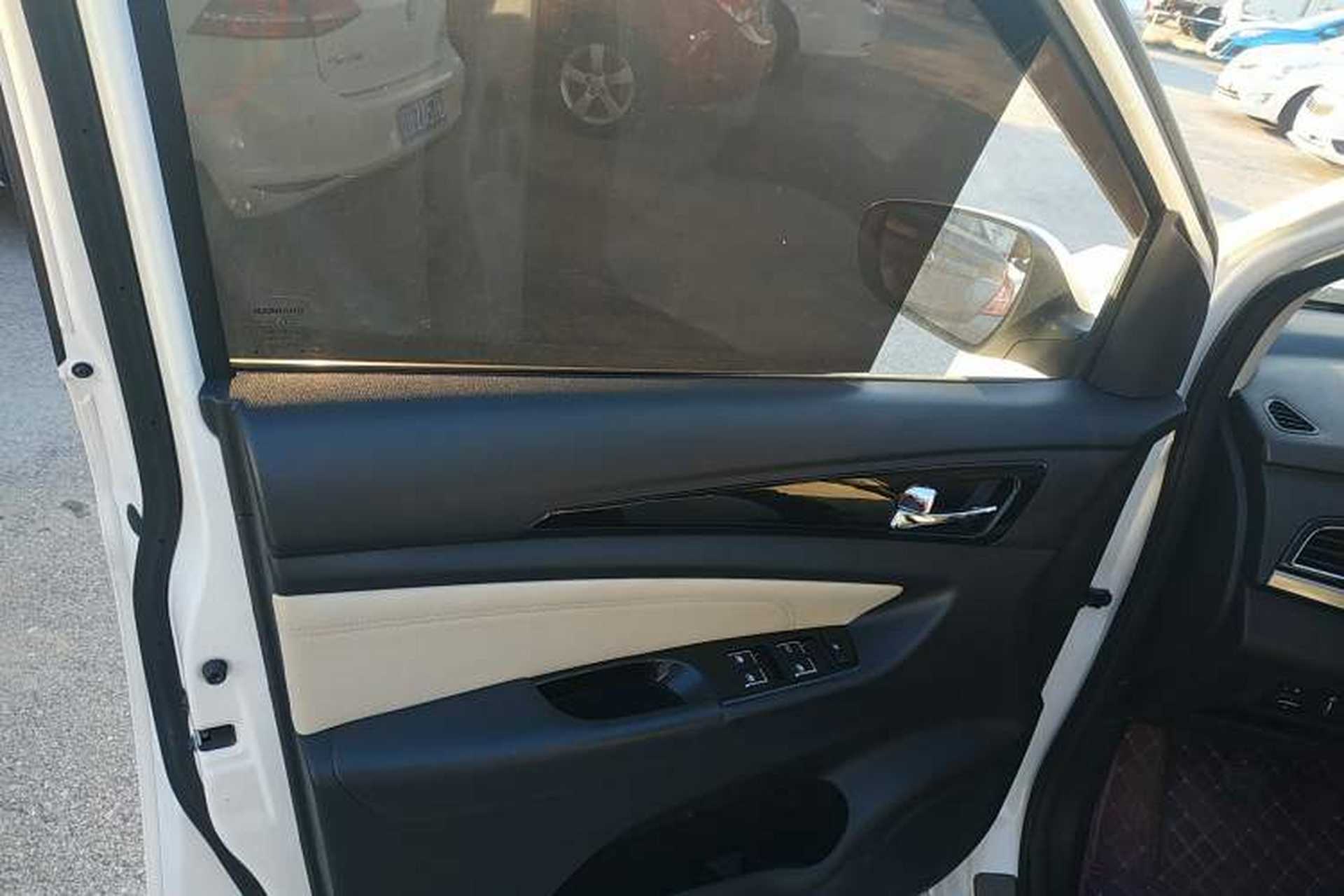 Used CHANGAN KAICHENG Changxing 2019 1.5L Manual Smart Connect Luxury Model Interior 4