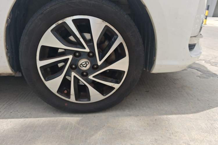Used CHANGAN KAICHENG Changxing 2019 1.6L Automatic Smart Connect Premium Model Right Front Wheel Hub