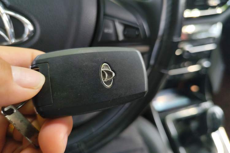 Used CHANGAN KAICHENG Changxing 2019 1.5L Manual Smart Connect Luxury Model Vehicle Key