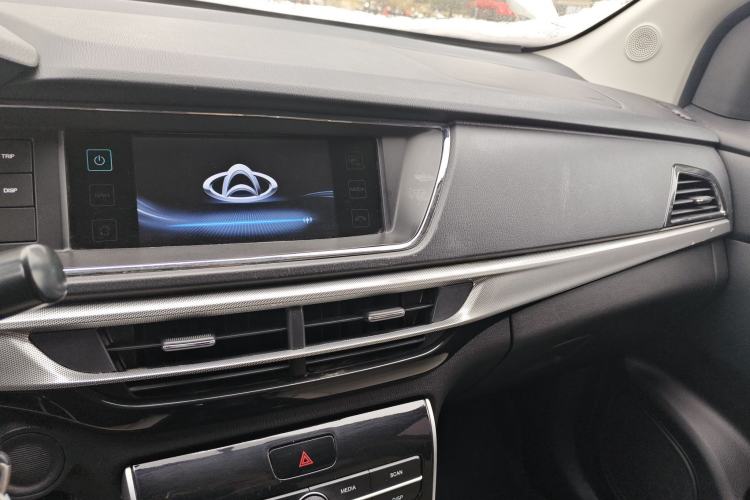 Used CHANGAN KAICHENG Changxing 2020 1.5L Manual Luxury Model Center Console
