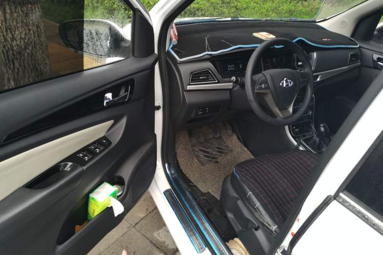 Used CHANGAN KAICHENG Changxing 2020 1.5L Manual Luxury Model Interior 3