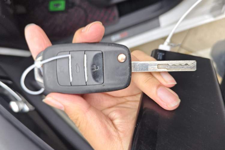 Used CHANGAN KAICHENG Changxing 2020 1.5L Manual Luxury Model Vehicle Key