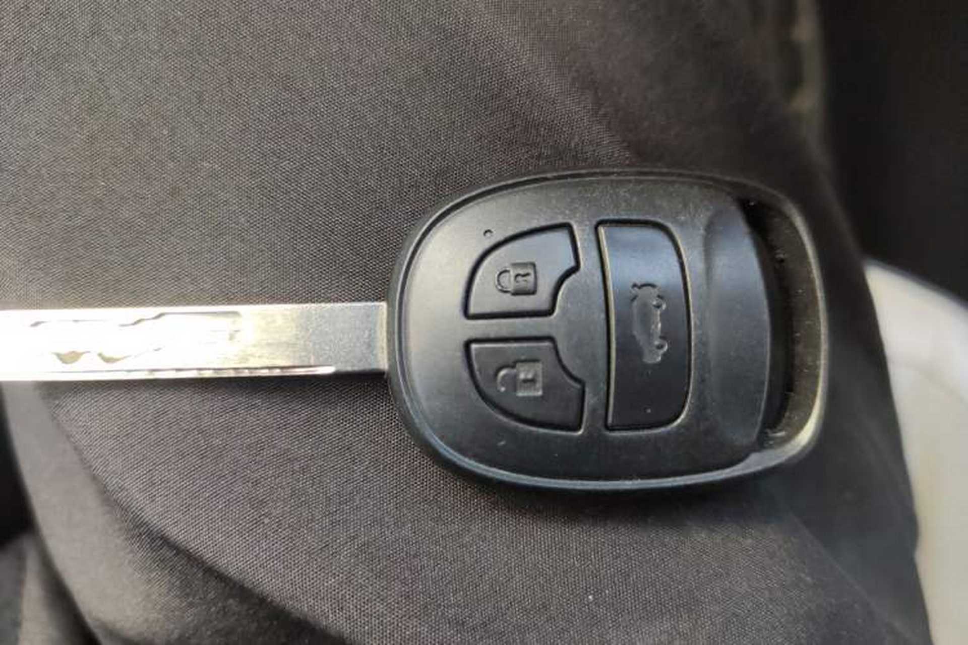 Used CHANGAN KAICHENG Changxing 2020 1.5L Manual Luxury Model Vehicle Key