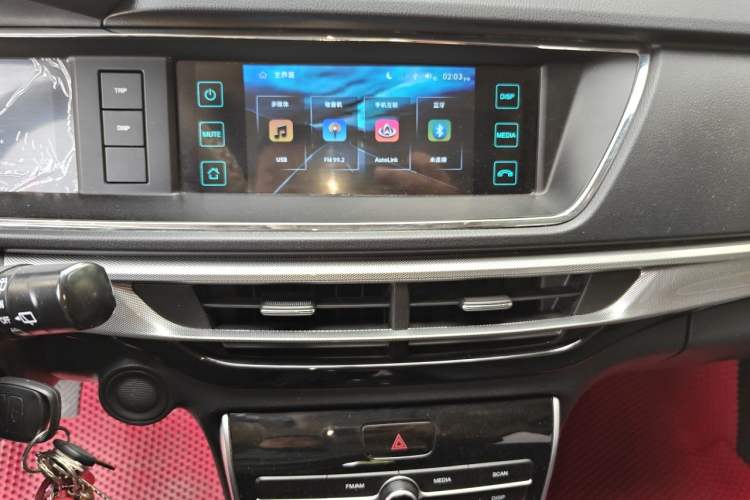 Used CHANGAN KAICHENG Changxing 2021 1.5L Manual Luxury Version Audio And AC Panel