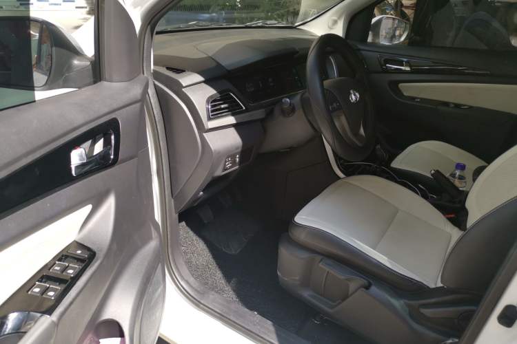 Used CHANGAN KAICHENG Changxing 2021 1.5L Manual Luxury Version Driver Seat