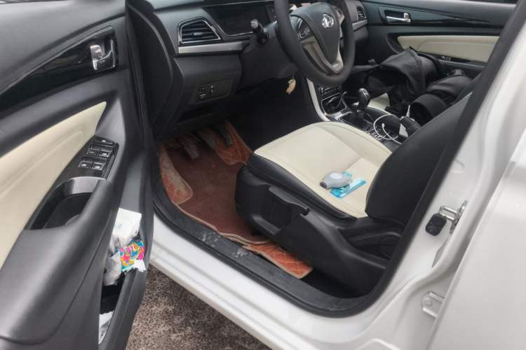 Used CHANGAN KAICHENG Changxing 2021 1.5L Manual Luxury Version Driver Seat