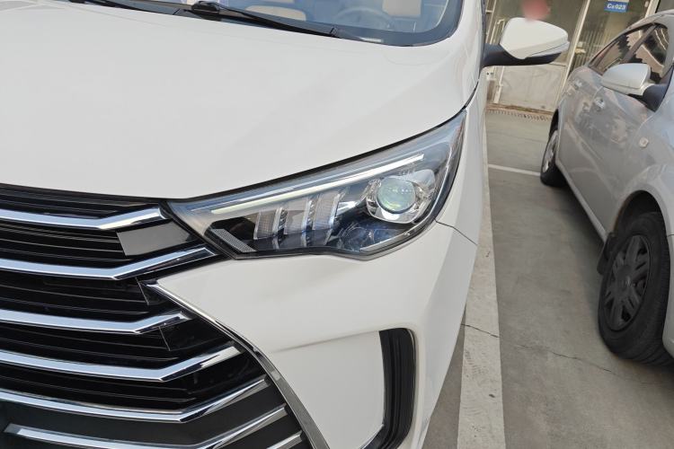 Used CHANGAN KAICHENG Changxing 2021 1.5L Manual Luxury Version Left Front Headlight