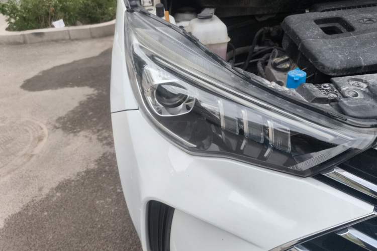 Used CHANGAN KAICHENG Changxing 2021 1.5L Manual Luxury Version Right Front Headlight