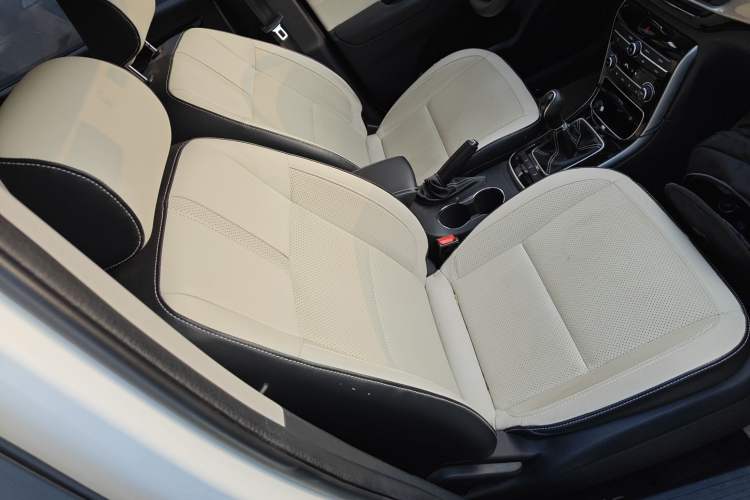 Used CHANGAN KAICHENG Changxing 2021 1.5L Manual Luxury Version Right Front Seat