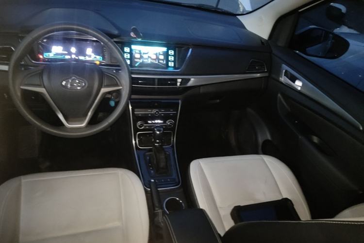 Used CHANGAN KAICHENG Changxing EV 2022 Luxury Model 5 Seats Center Console
