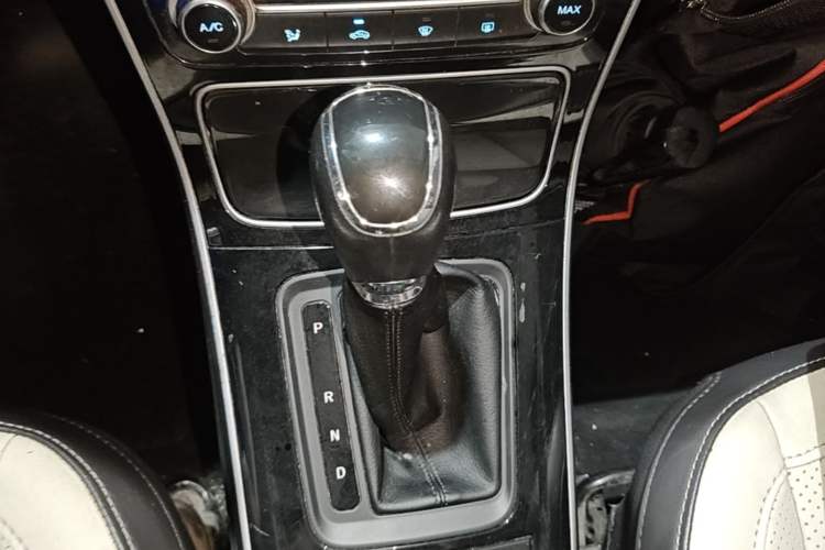 Used CHANGAN KAICHENG Changxing EV 2022 Luxury Model 5 Seats Gear Lever