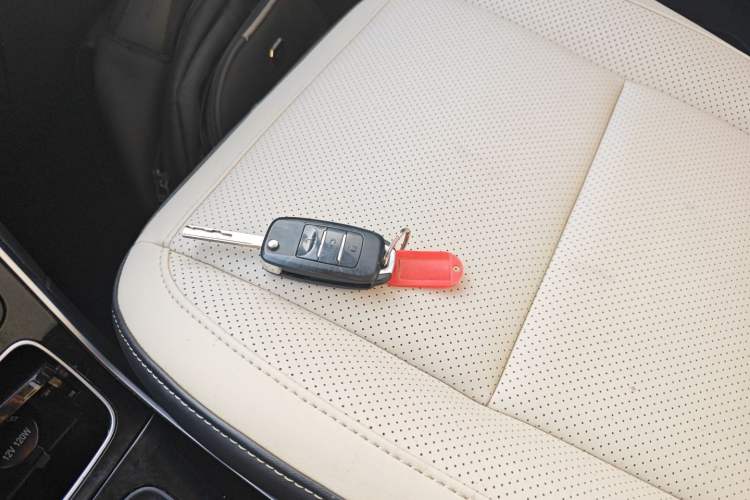 Used CHANGAN KAICHENG Changxing EV 2022 Luxury Model 6 Seats Interior 1
