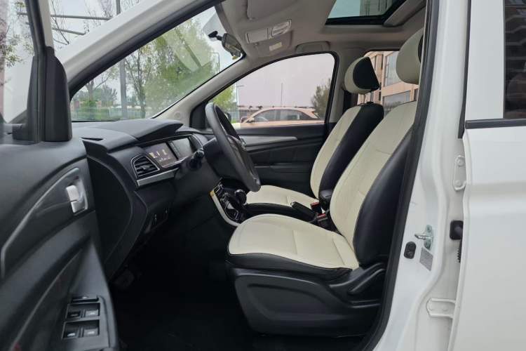 Used CHANGAN KAICHENG Changxing EV 2022 Luxury Model 6 Seats Interior 2