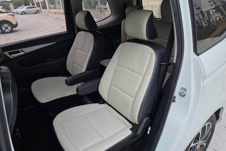 Used CHANGAN KAICHENG Changxing EV 2022 Luxury Model 6 Seats Interior 4